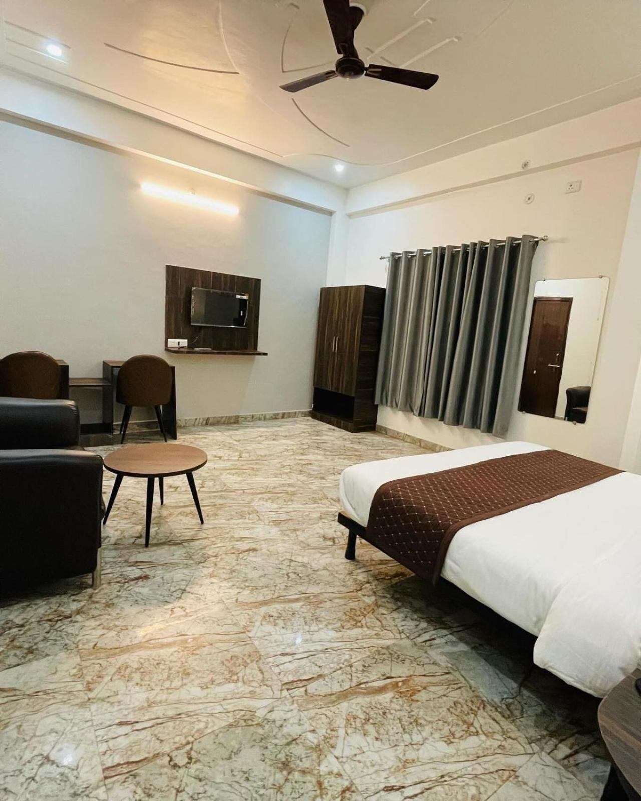 Hotel Sangam View Prayagraj Exterior foto